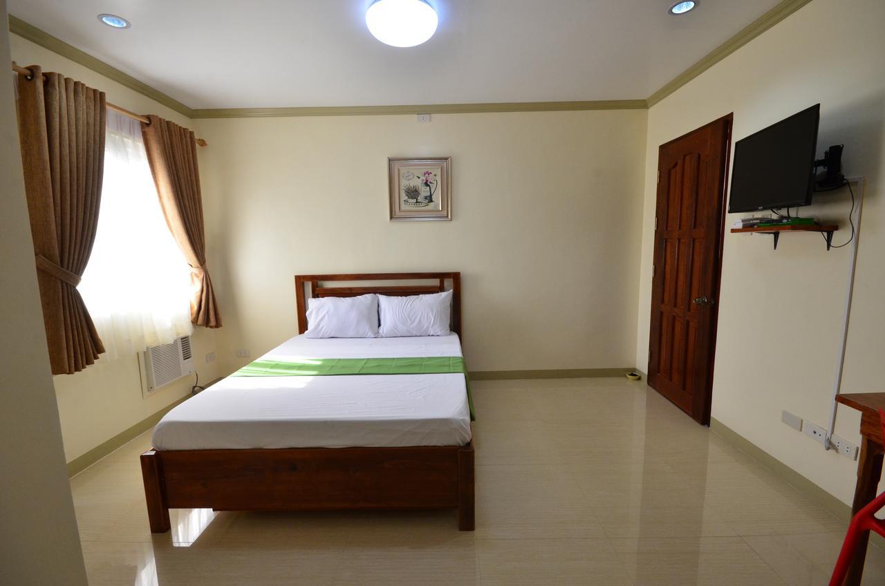 Gilin Pension House Puerto Princesa Екстер'єр фото