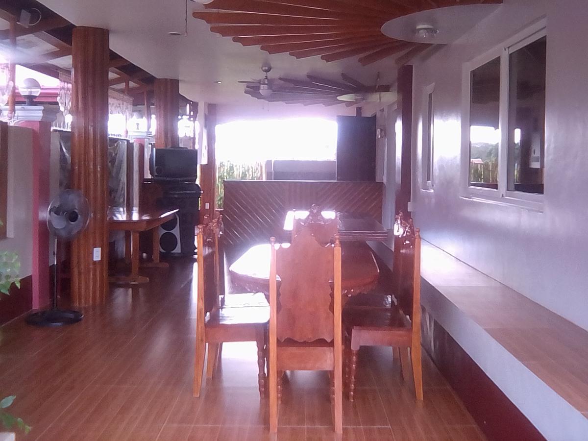 Gilin Pension House Puerto Princesa Екстер'єр фото