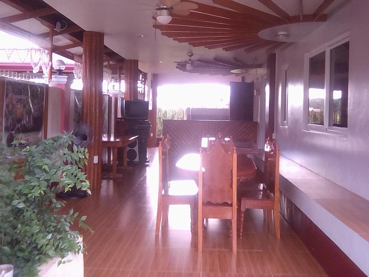 Gilin Pension House Puerto Princesa Екстер'єр фото